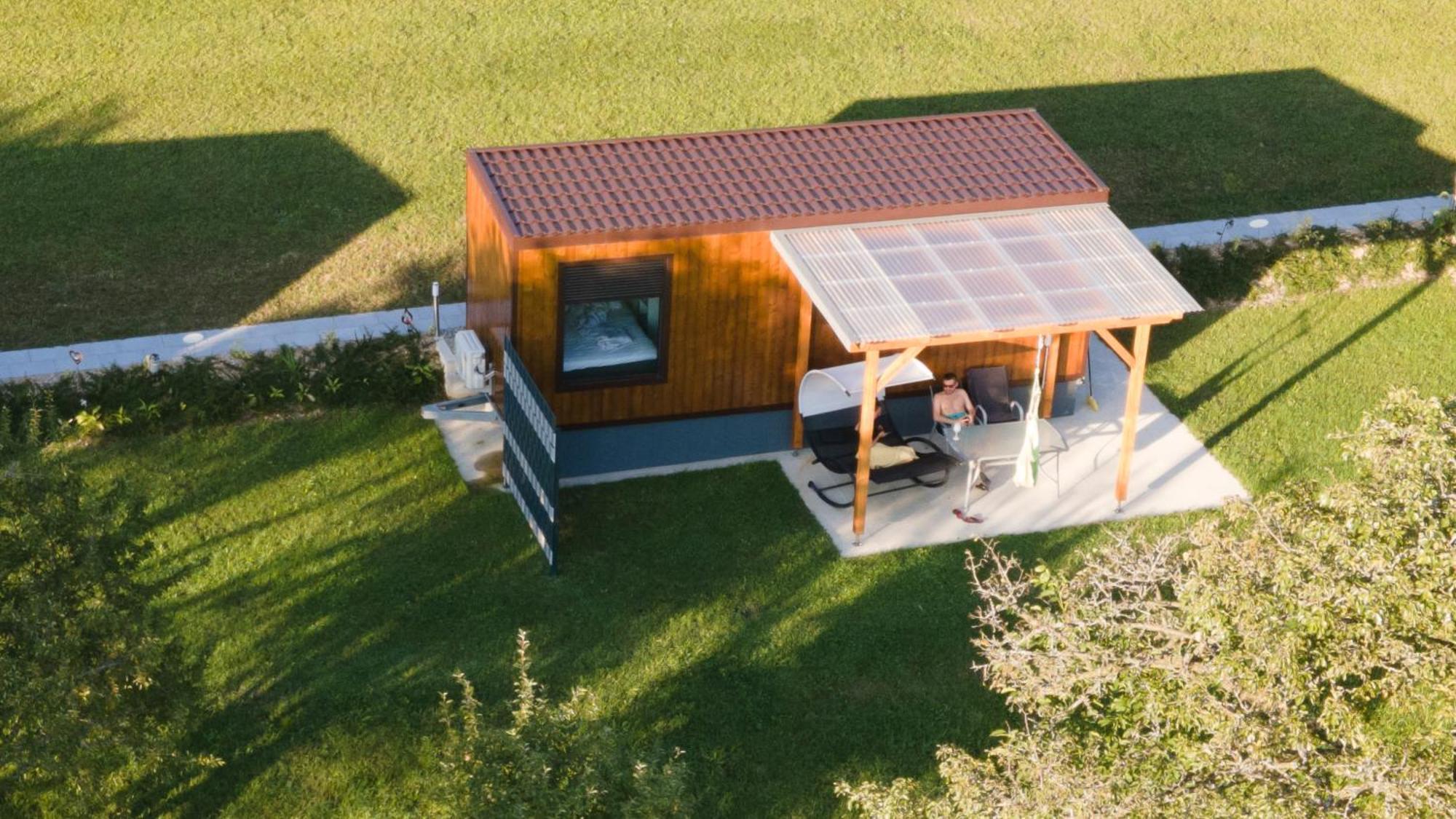 דירות Tiny House Birner Ertl מראה חיצוני תמונה